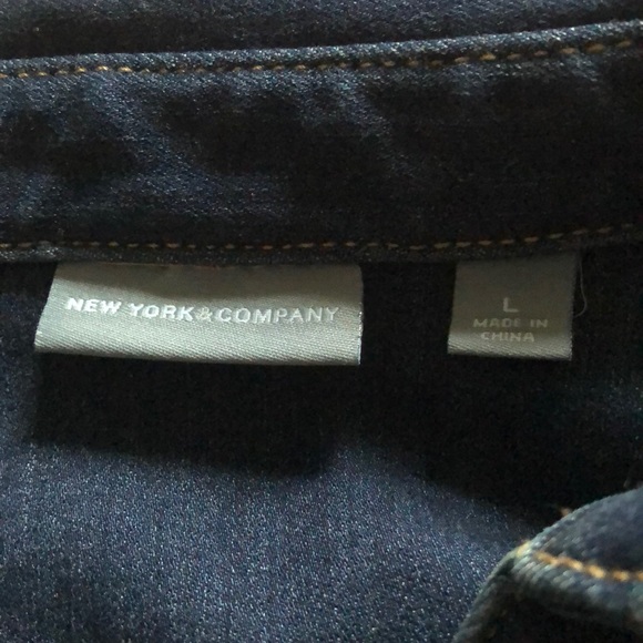BRANDNEW!!! New York and Company denim dress - Picture 3 of 7